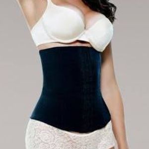 Vedette shapewear black 42 / 2XL